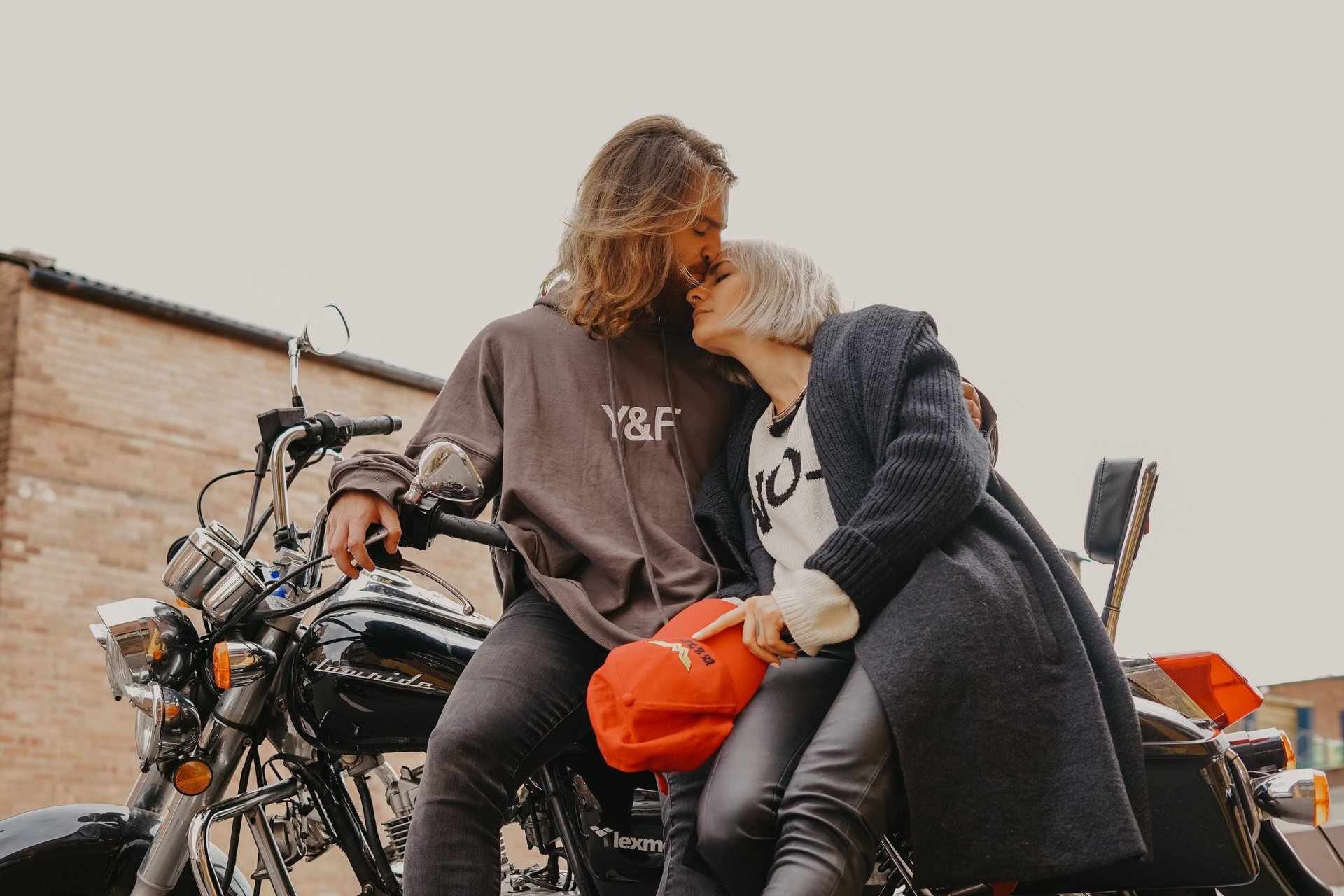 Motorrad - Freundschaften, Freunde finden, neue Bekanntschaften