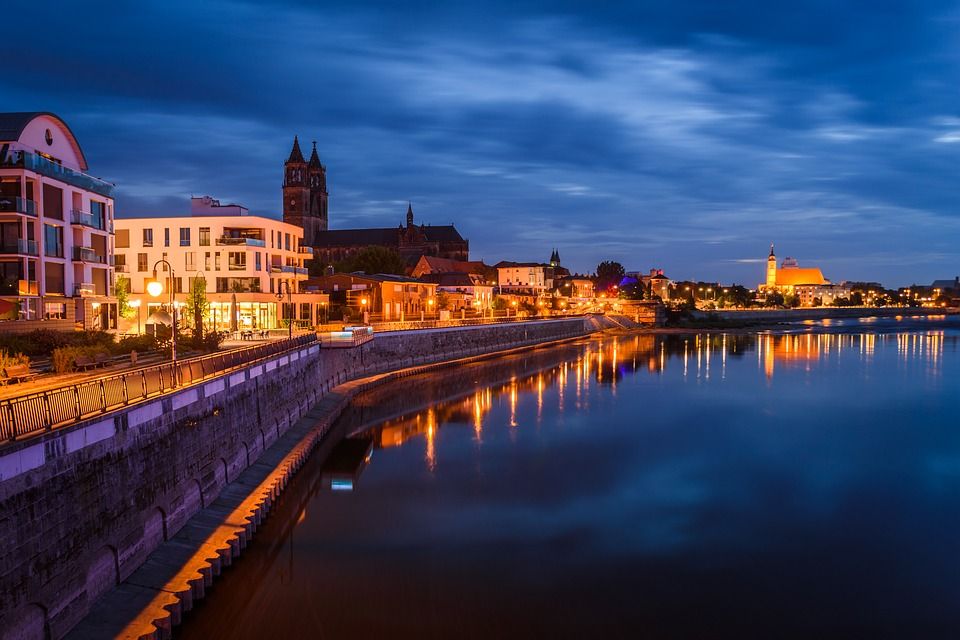 Er sucht Ihn aus Magdeburg