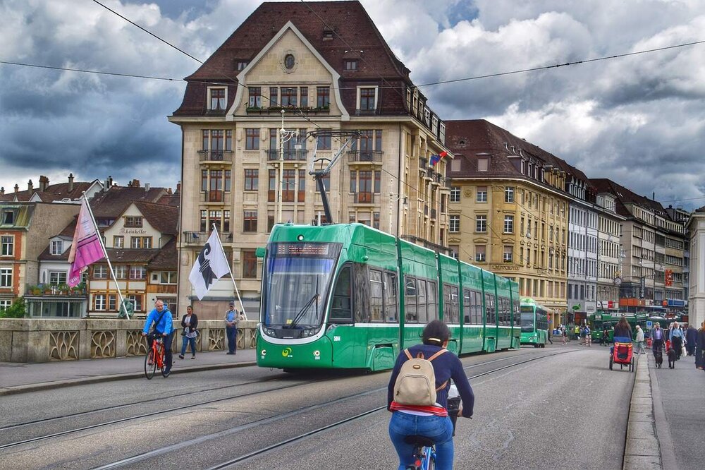 Zug sie sucht sie